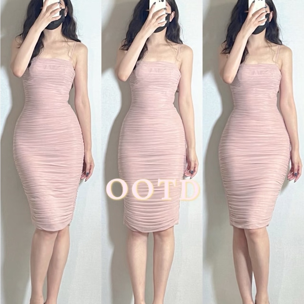Aritzia - Babaton Pink Dress